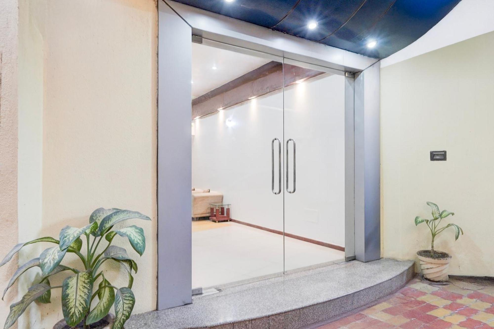 Super Townhouse Mg Road Porbandar Formerly Hotel Harmony Εξωτερικό φωτογραφία