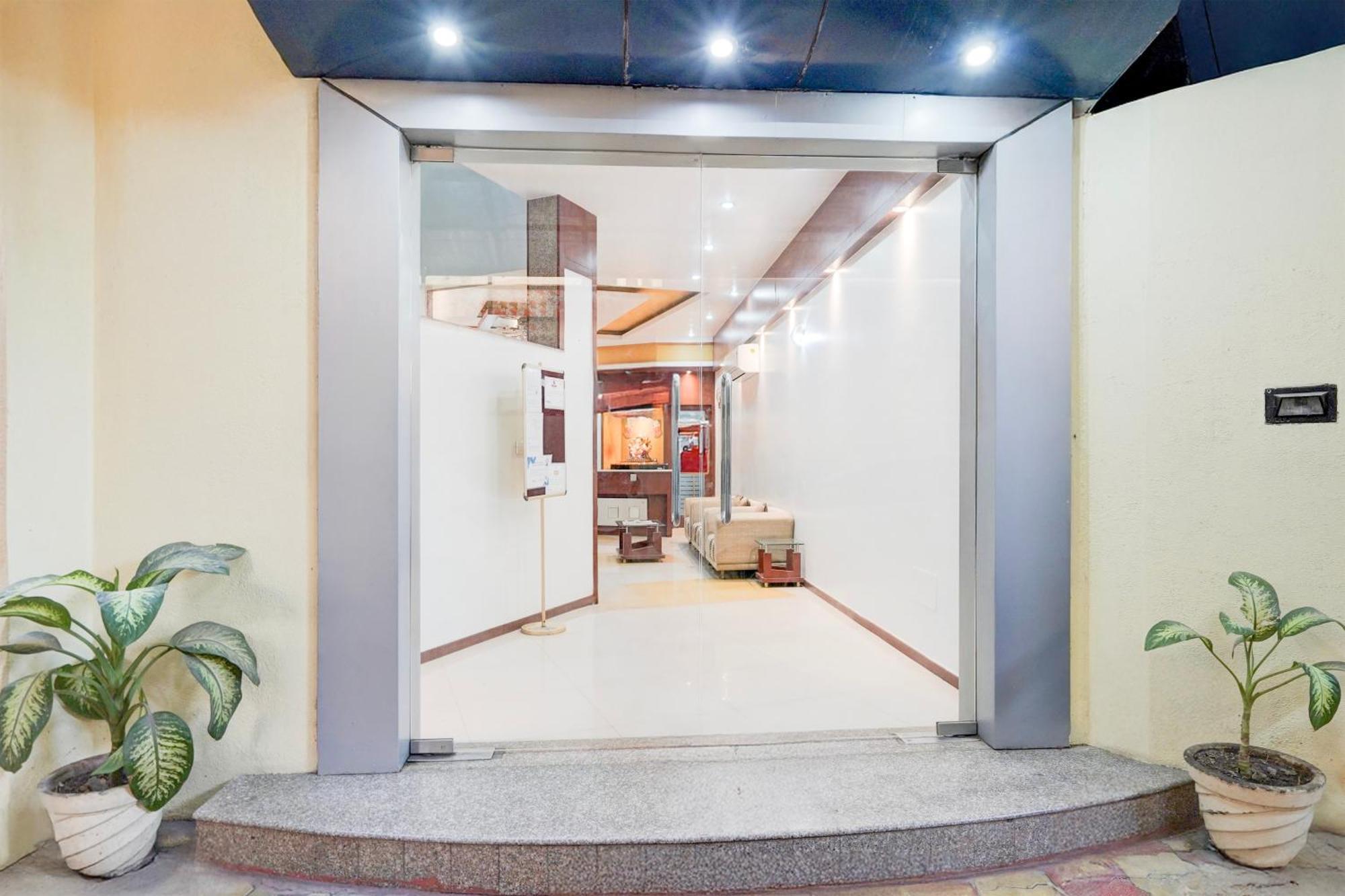 Super Townhouse Mg Road Porbandar Formerly Hotel Harmony Εξωτερικό φωτογραφία